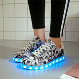 7ipupas 11 Colors Unisex Led shoes Fashion couple led luminous sneakers Zapatos Hombre Led Light Shoe kids boy girl glowing shoe